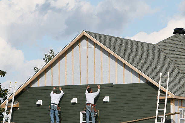 Professional Siding Replacement technician working in Union Grove, NC